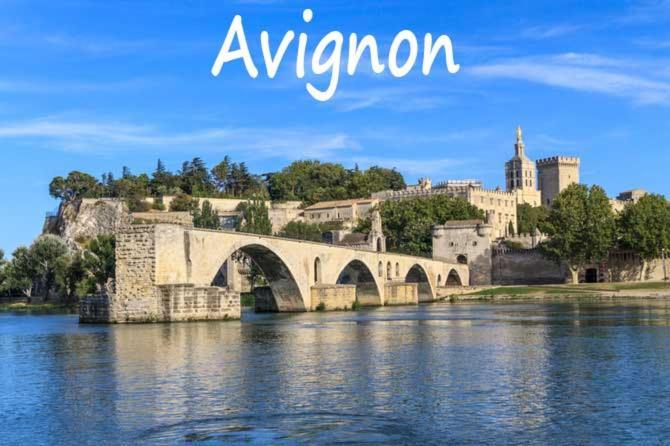 Maison De Ville En Plein Coeur D'Avignon Intramuros Exterior foto